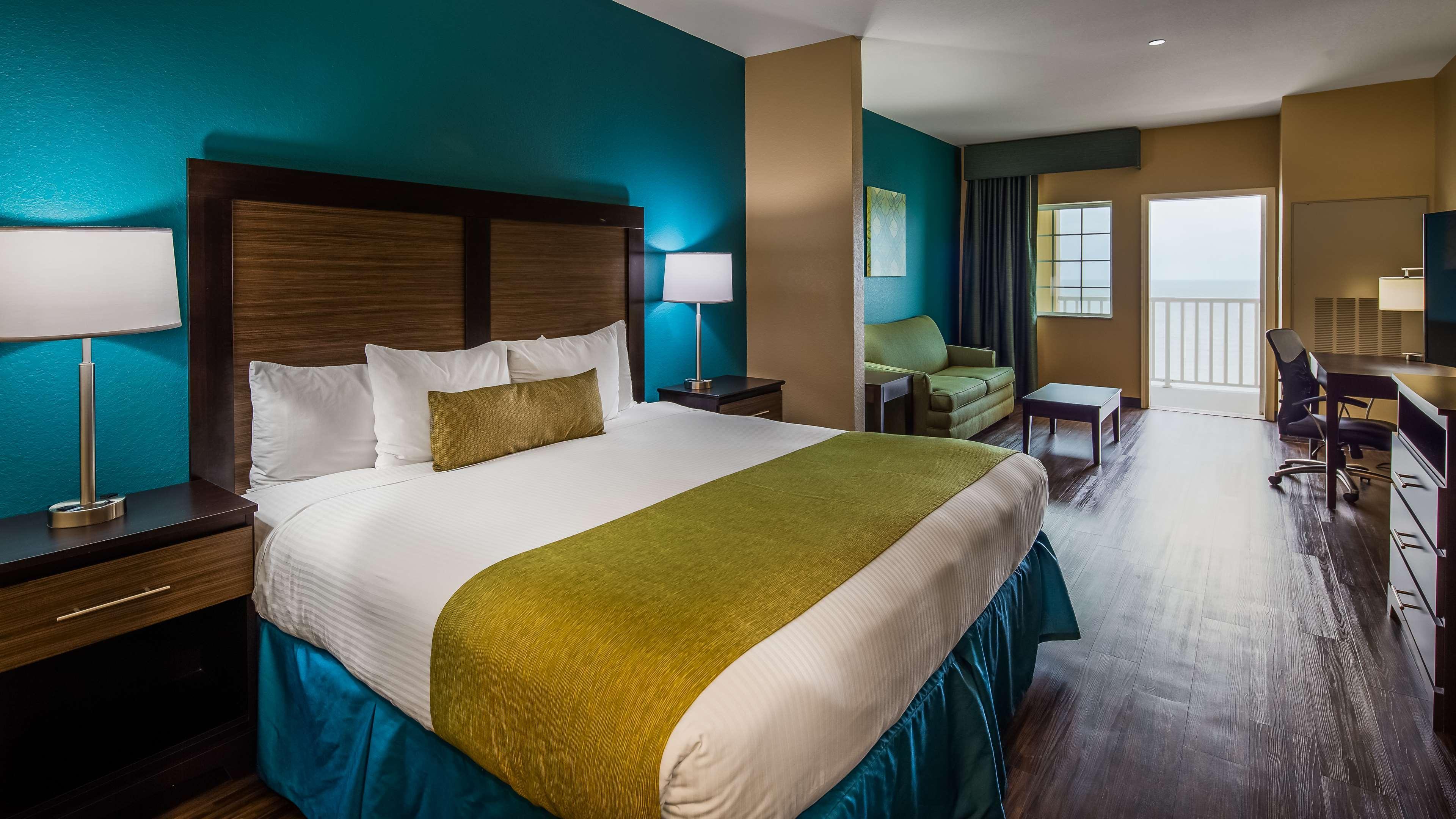Best Western Plus Galveston Suites Экстерьер фото