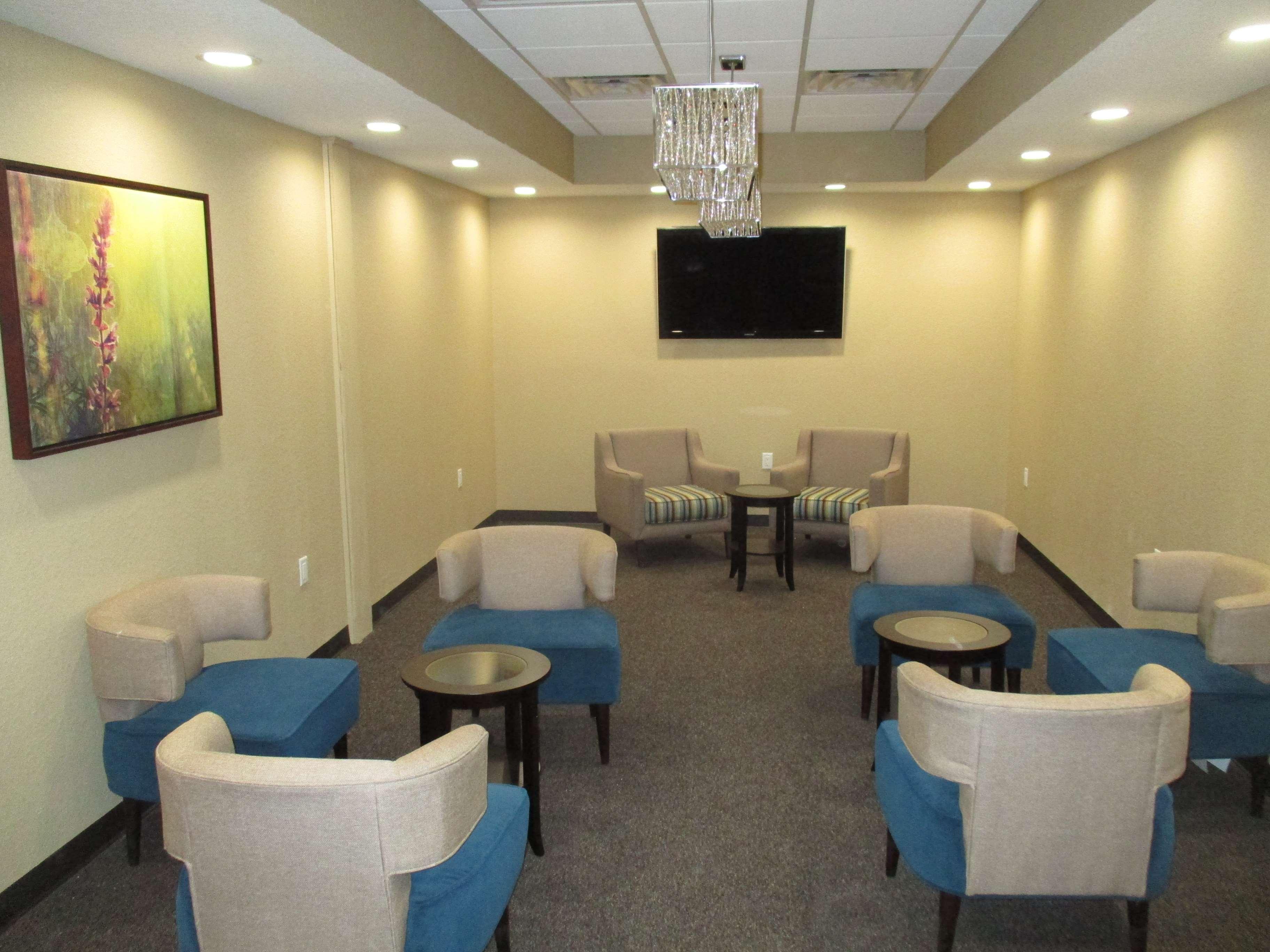 Best Western Plus Galveston Suites Экстерьер фото